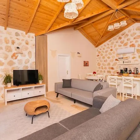 Kirlangic Evi Villa